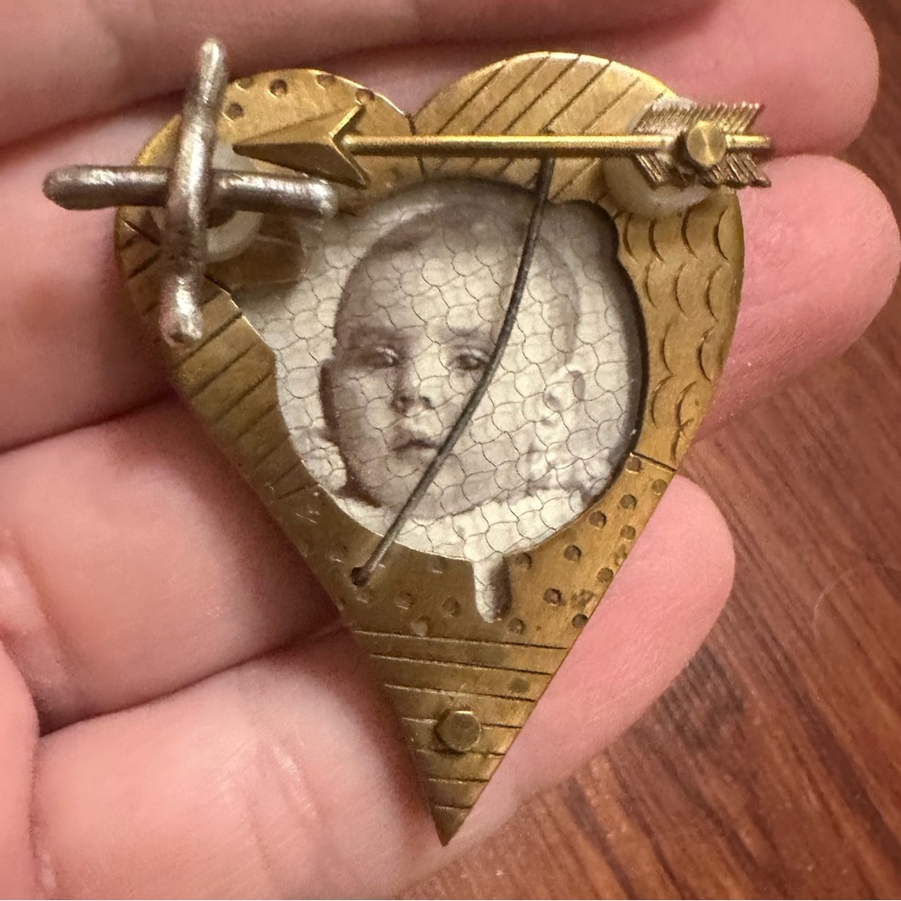 Thomas Mann P502 “Techno Romantic" 1985 Vintage Mixed‎ Media Creepy Baby Brooch